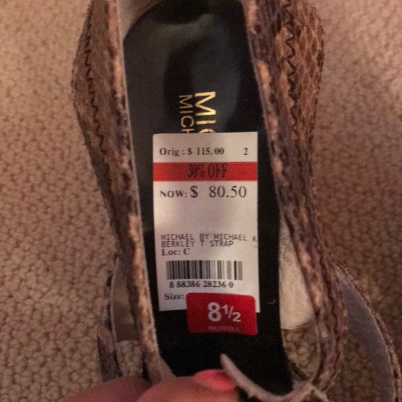 Michael Kors snakeskin heels - Picture 2 of 7